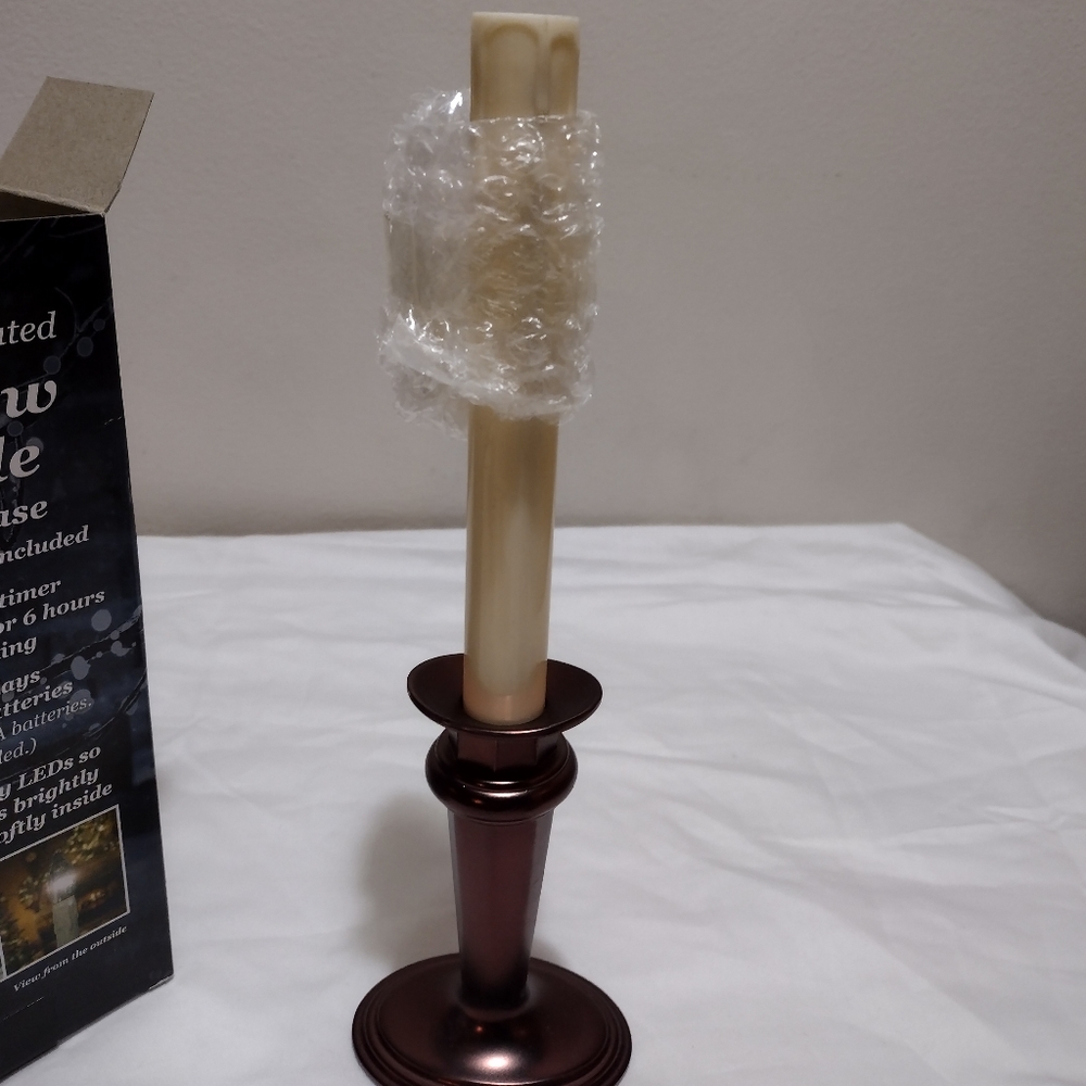 Set of 7 Plow & Hearth Antique Bronze Base Battery Operated Window Candles - Picture 5 of 11